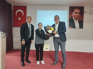 Prof. Dr. Engin DELİGÖZ, Bor BİLSEM’de Gençlerle Nanodünyanın Kapılarını Araladı