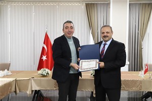 Bölüm Öğretim üyelerimizin bilimsel başarıları ödüllendirildi