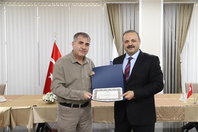 Bölüm Öğretim üyelerimizin bilimsel başarıları ödüllendirildi